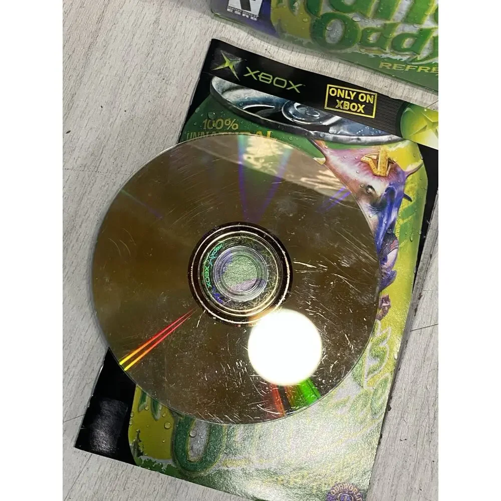 Halo 2 (Xbox, 2004) Complete with manual & Oddworld Munch’s Oddysee
